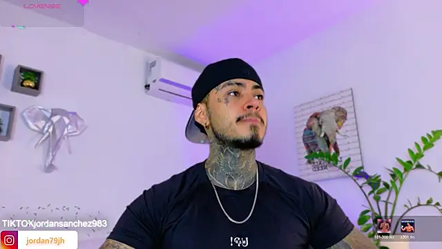 JordanSmiith  online show from March 2026 08:23:01 PM