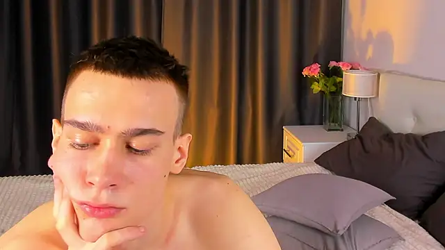 Snapshot of Kevin_Kesi chatting on February 2025 09:19:01 AM Kevin Kesi online show from February 2025 09:19:01 AM