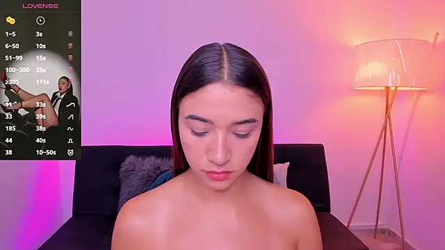 Snapshot of Antonella_Grayy chatting on June 2026 01:34:02 PM Antonella Grayy online show from June 2026 01:34:02 PM
