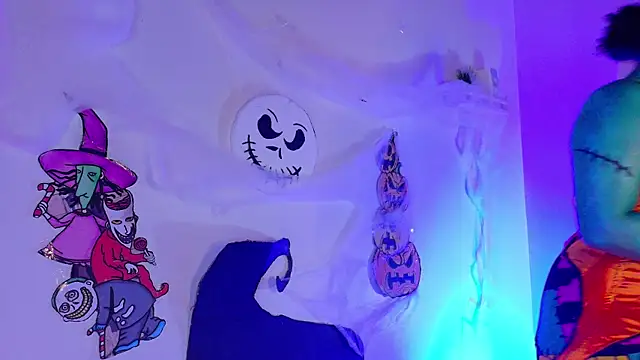 Snapshot of eva_daemon chatting on October 2025 11:44:01 AM eva daemon online show from October 2025 11:44:01 AM