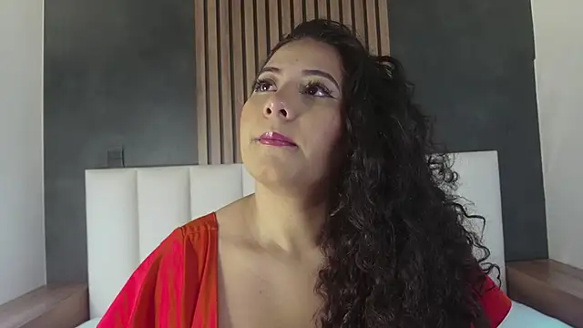 Snapshot of eva_daemon chatting on November 2025 11:43:01 AM eva daemon online show from November 2025 11:43:01 AM