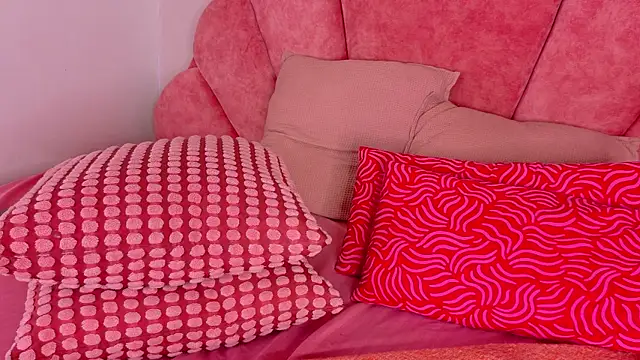 eva daemon online show from April 2026 11:59:01 AM