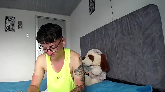 linda 33 online show from April 2026 04:13:01 PM