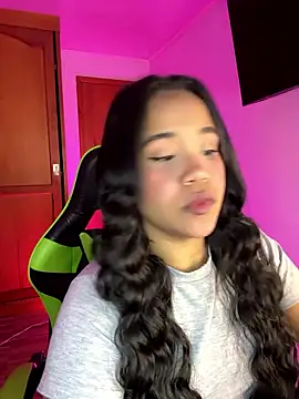 leila 22 online show from January 2026 06:49:02 AM