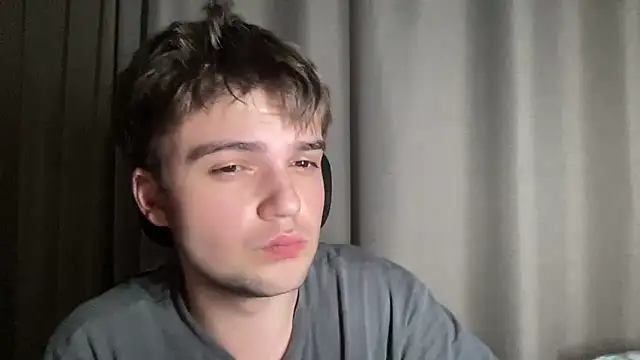 Snapshot of superfluboy_ chatting on October 2025 09:38:01 PM superfluboy online show from October 2025 09:38:01 PM