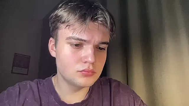 Snapshot of superfluboy_ chatting on December 2025 06:36:02 PM superfluboy online show from December 2025 06:36:02 PM