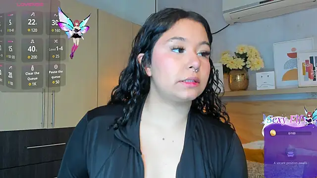 Snapshot of Atenea_cuteee chatting on January 2025 07:07:02 PM Atenea cuteee online show from January 2025 07:07:02 PM