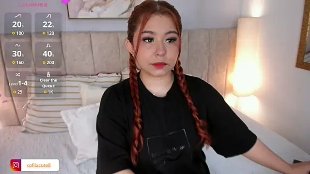 Atenea cuteee online show from January 2026 07:19:01 PM