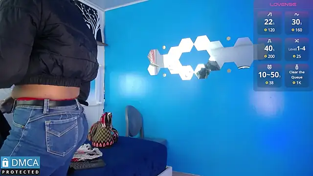 CarolRodriguez  online show from February 2025 01:44:01 PM