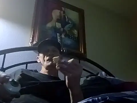 Snapshot of ironwood420 chatting on January 2025 01:56:02 PM ironwood420 online show from January 2025 01:56:02 PM