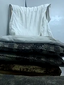 Snapshot of Arabian-B chatting on November 2025 06:33:02 PM Arabian-B online show from November 2025 06:33:02 PM