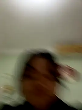 Snapshot of Zhuli11 chatting on October 2025 09:26:02 AM Zhuli11 online show from October 2025 09:26:02 AM