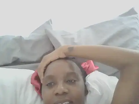 Sexxybella27 online show from November 2025 03:12:01 PM