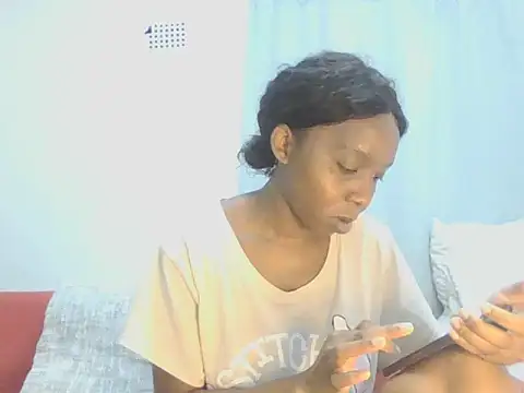 Sexxybella27 online show from December 2025 07:30:02 PM