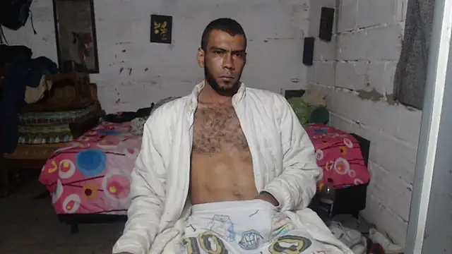 erik alexander online show from November 2025 07:52:02 AM