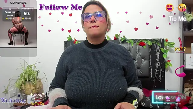 hazel 34 online show from November 2025 08:38:02 AM