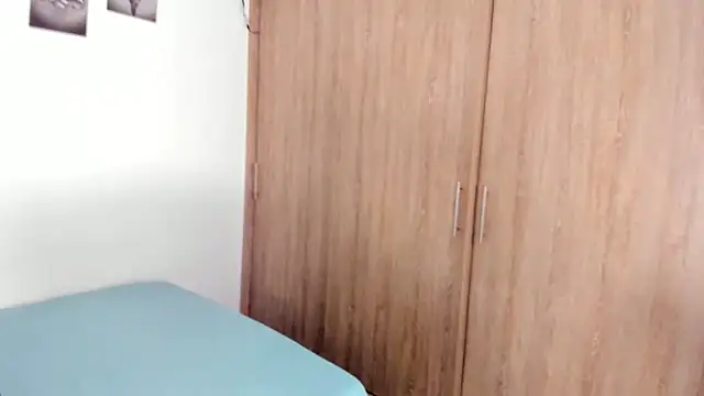 Snapshot of Bambi_gurl chatting on January 2025 09:28:01 PM Bambi gurl online show from January 2025 09:28:01 PM