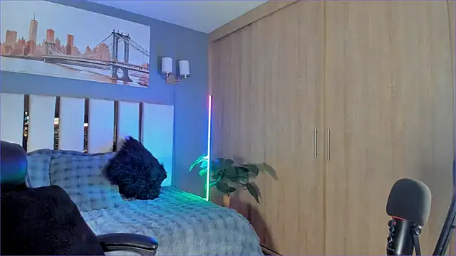 Snapshot of Bambi_gurl chatting on November 2025 12:21:02 AM Bambi gurl online show from November 2025 12:21:02 AM