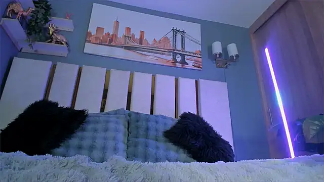 Bambi gurl online show from February 2026 01:36:01 AM