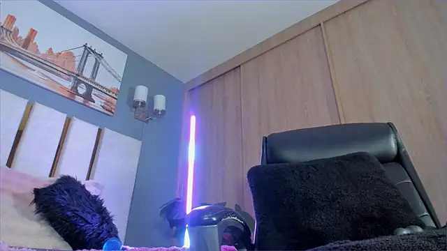 Bambi gurl online show from March 2026 01:02:02 AM