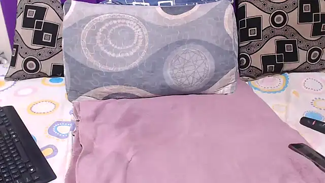 BLACKberry008 online show from March 2026 12:26:02 AM