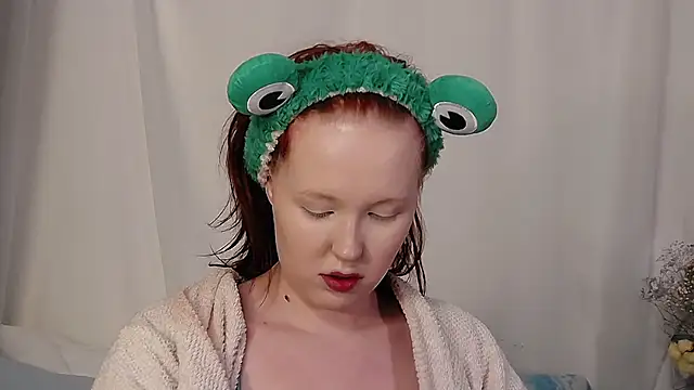 Snapshot of IrinaArt chatting on February 2025 11:12:02 PM IrinaArt online show from February 2025 11:12:02 PM