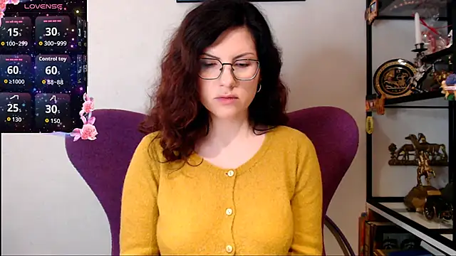 Snapshot of vaders_daughter chatting on April 2026 06:53:02 PM vaders daughter online show from April 2026 06:53:02 PM