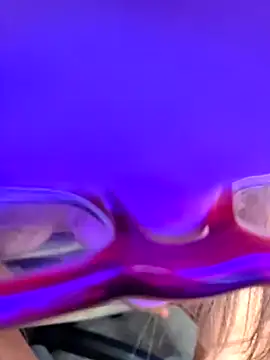 Snapshot of TrenaAnne chatting on March 2025 10:21:01 PM TrenaAnne online show from March 2025 10:21:01 PM