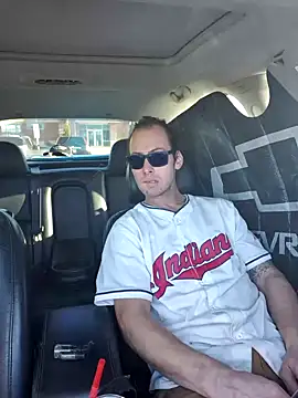 Snapshot of cdressupdiva chatting on December 2024 03:17:01 PM cdressupdiva online show from December 2024 03:17:01 PM