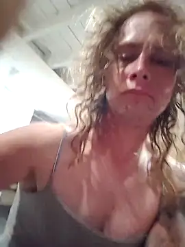 cdressupdiva online show from April 2026 08:06:01 AM