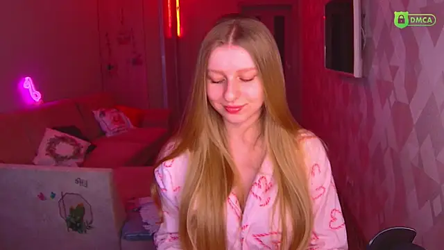 Snapshot of AmaliaQueen chatting on January 2025 01:30:01 PM AmaliaQueen online show from January 2025 01:30:01 PM