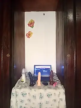 The-Peach-Flexer online show from November 2025 09:16:01 PM