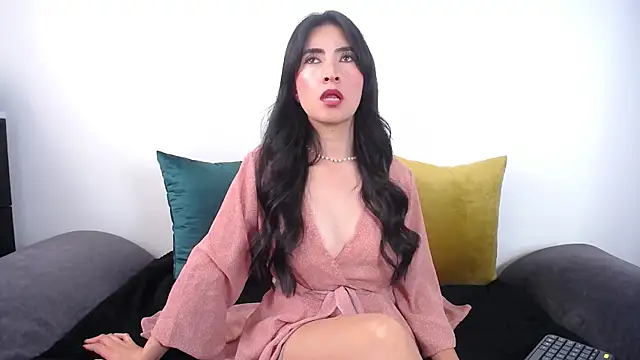 JainaRogers online show from March 2026 06:03:01 PM