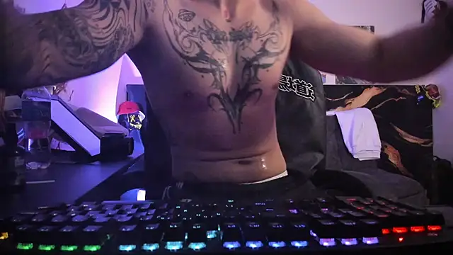 Snapshot of Sisoyalejo420 chatting on November 2025 08:00:01 PM Sisoyalejo420 online show from November 2025 08:00:01 PM