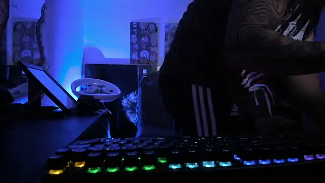 Snapshot of Sisoyalejo420 chatting on November 2025 12:14:02 AM Sisoyalejo420 online show from November 2025 12:14:02 AM