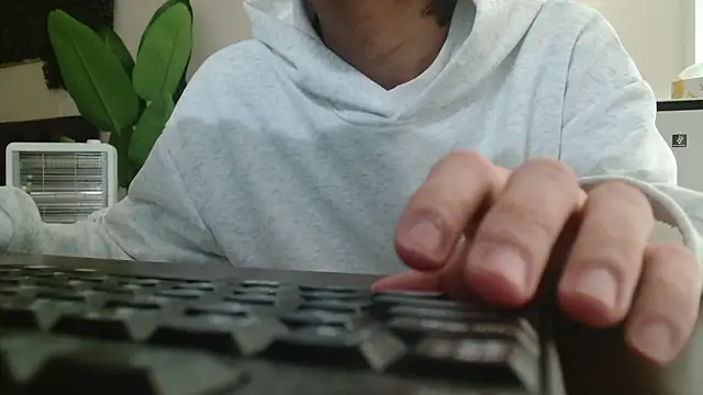 POCARI SWEAT online show from March 2026 10:26:01 PM