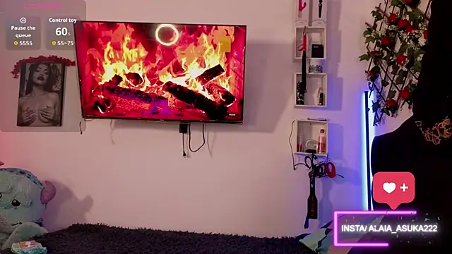 Alaia Asuka online show from October 2025 12:19:02 AM