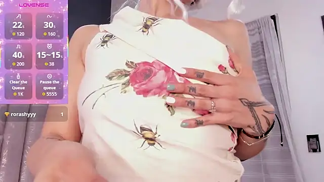 AnnieNasty online show from November 2025 02:05:04 PM