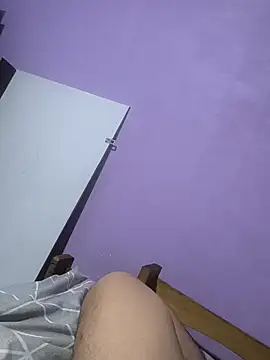 Carloscc15 online show from December 2025 10:25:02 PM