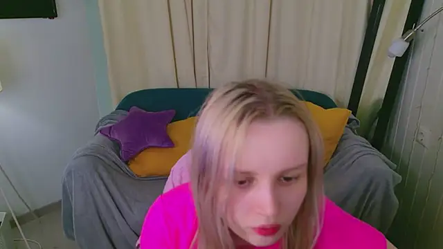 Beatrica Klein online show from March 2026 03:39:01 PM