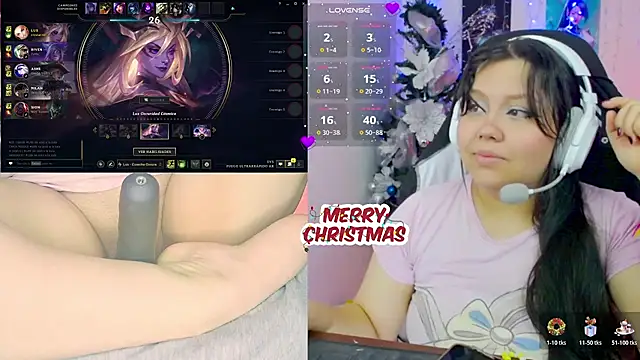 crystal7u7 online show from December 2025 11:51:01 AM