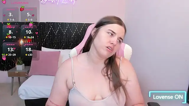 Snapshot of Aabby_lee chatting on December 2025 08:13:02 PM Aabby lee online show from December 2025 08:13:02 PM