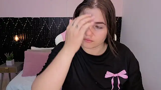 Snapshot of Aabby_lee chatting on February 2026 06:05:01 PM Aabby lee online show from February 2026 06:05:01 PM