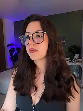 EmaSaenz online show from July 2026 10:36:02 PM