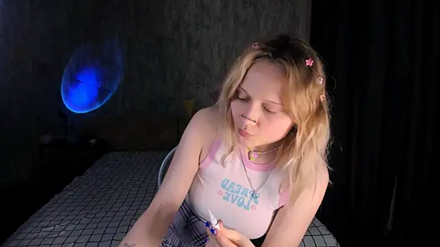 Snapshot of MariaMango chatting on February 2025 10:59:01 PM MariaMango online show from February 2025 10:59:01 PM