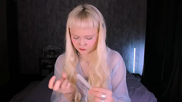 Snapshot of MariaMango chatting on November 2025 02:10:02 AM MariaMango online show from November 2025 02:10:02 AM