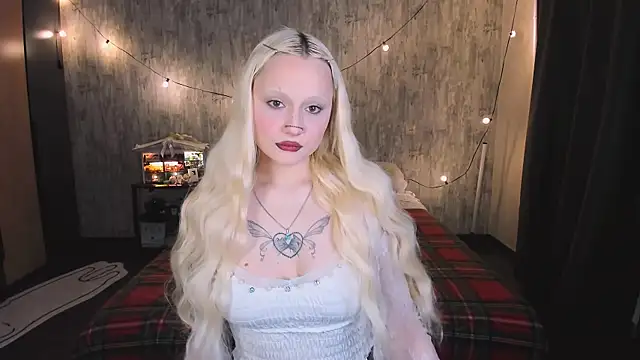 Snapshot of MariaMango chatting on November 2025 02:43:02 AM MariaMango online show from November 2025 02:43:02 AM