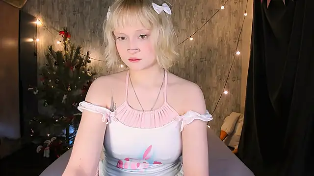 Snapshot of MariaMango chatting on January 2026 11:39:02 PM MariaMango online show from January 2026 11:39:02 PM