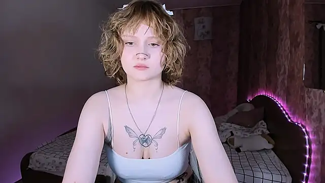 Snapshot of MariaMango chatting on March 2026 06:14:02 PM MariaMango online show from March 2026 06:14:02 PM