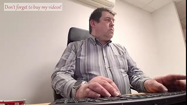 Snapshot of sympatrique chatting on January 2026 04:12:01 PM sympatrique online show from January 2026 04:12:01 PM